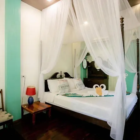 The Antique Riverside Resort Ban Pong  Exterior foto