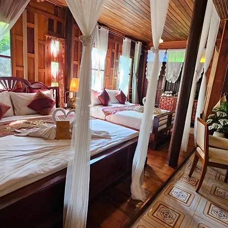The Antique Riverside Resort Ban Pong  Exterior foto