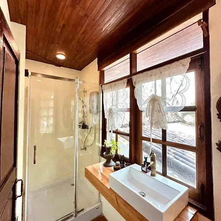 The Antique Riverside Resort Ban Pong  Exterior foto